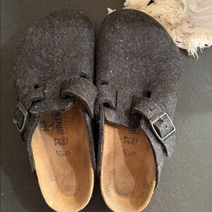 Birkenstock Boston Clog - Charcoal Felt